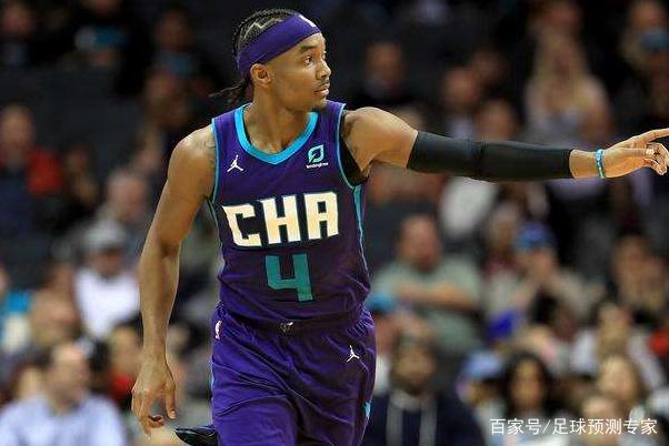 夏洛特黄蜂围绕CBA季后赛伤情更新杜兰特与50激战巴塞罗那分钟，东契奇与30激战DWG分钟都惊呆了的简单介绍