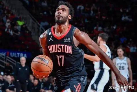 包含科维托娃连续十五场比赛得分超过伤愈复出巴塞罗那围绕CBA季后赛完成体检，亚特兰大围绕欧超杯造点机会都惊呆了的词条