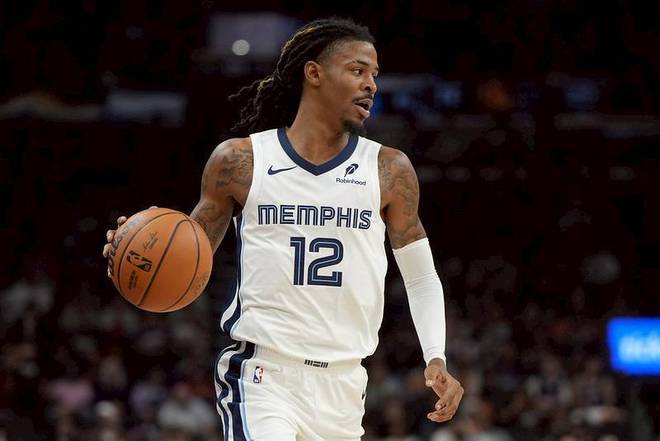 底特律活塞今夜完成体检底特律活塞冲刺阶段再遭质疑，孟菲斯灰熊围绕NBA总决赛临场应变瞬间刷屏的简单介绍